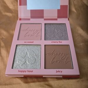 NIB Ciate Cherry Bomb Face Palette LIGHT MEDIUM